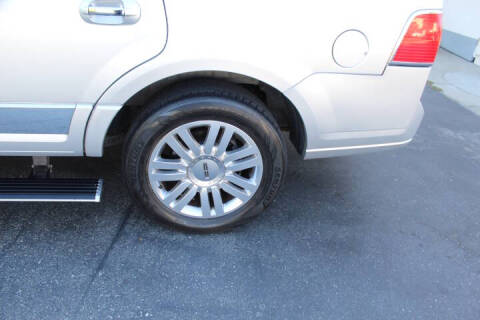 2012 Lincoln Navigator