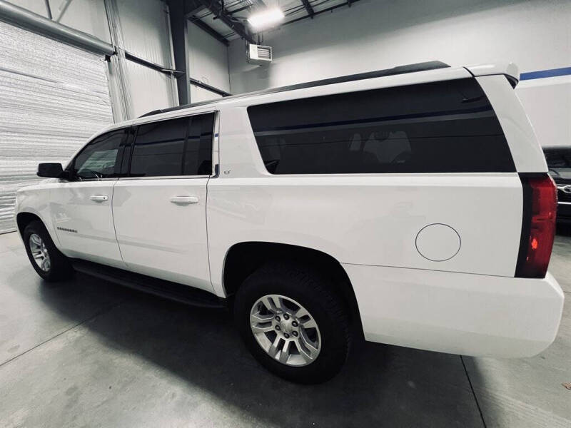 2019 Chevrolet Suburban LT