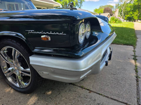 1958 Ford Thunderbird