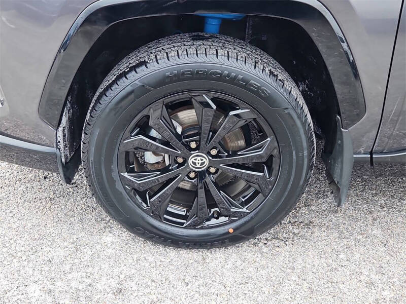 2024 Toyota RAV4 Hybrid XSE