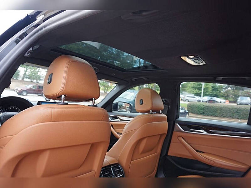 2017 BMW 5 Series 540i