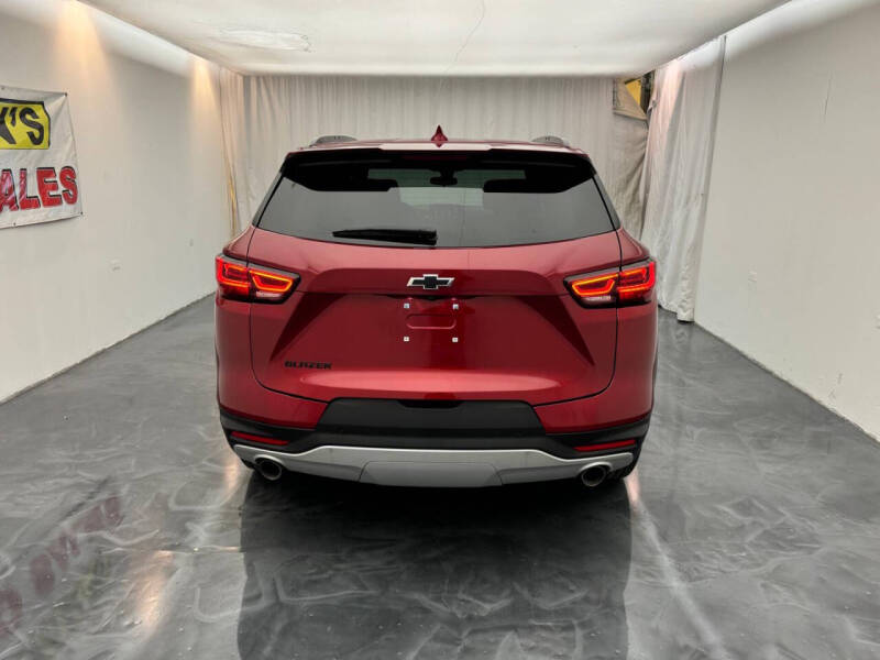 2025 Chevrolet Blazer LT