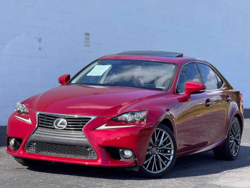 2015 Lexus IS 250's photo