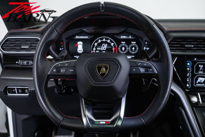 2022 Lamborghini Urus