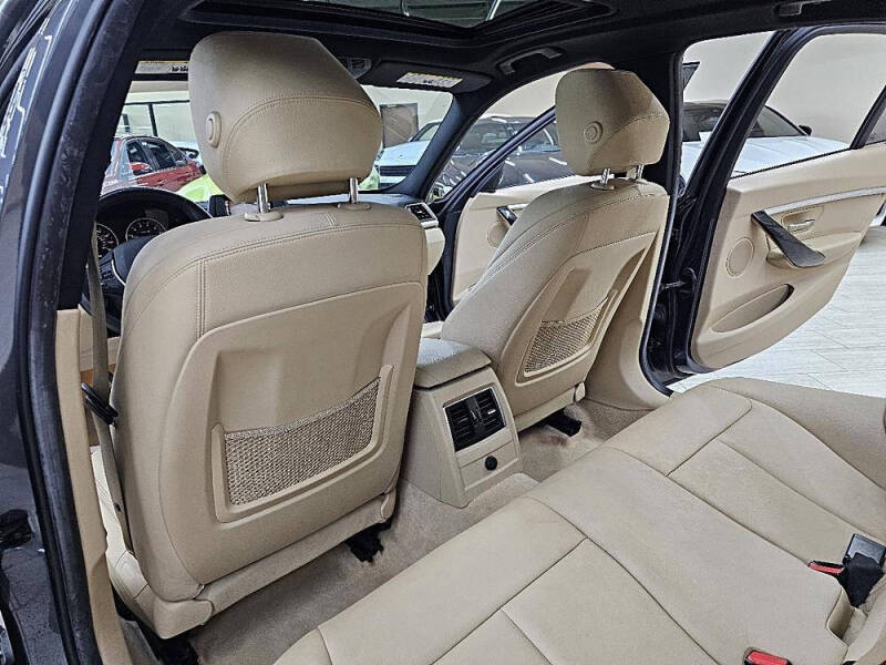 2016 BMW 3 Series 328i