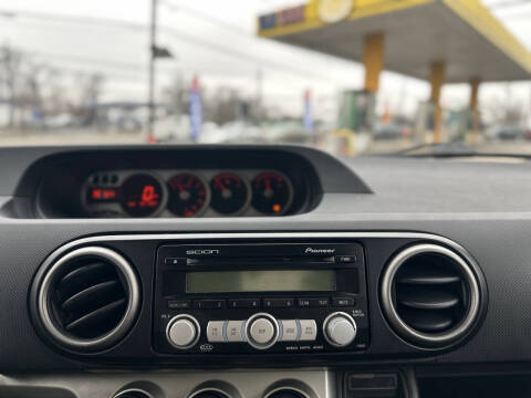 2008 Scion xB
