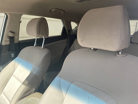 2016 Hyundai Tucson SE