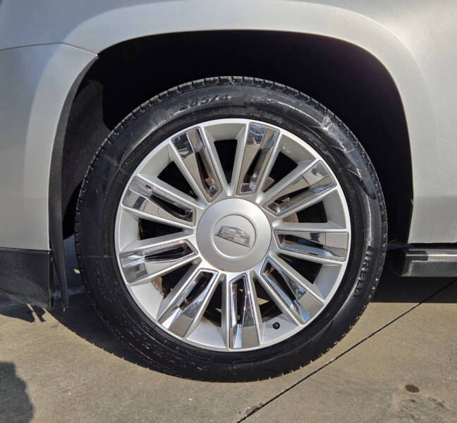 2016 Cadillac Escalade Platinum
