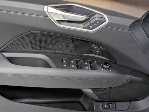 2022 Audi e-tron GT quattro Premium Plus