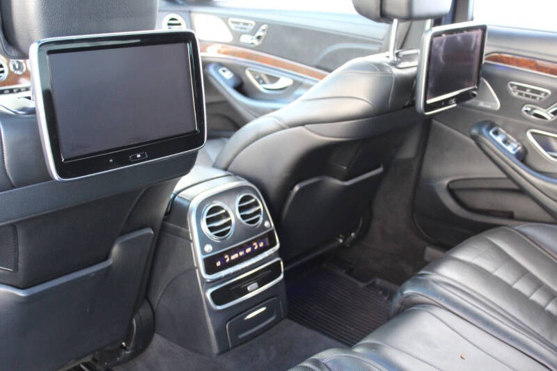 2014 Mercedes-Benz S-Class S 550