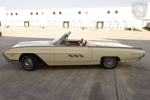 1963 Ford Thunderbird