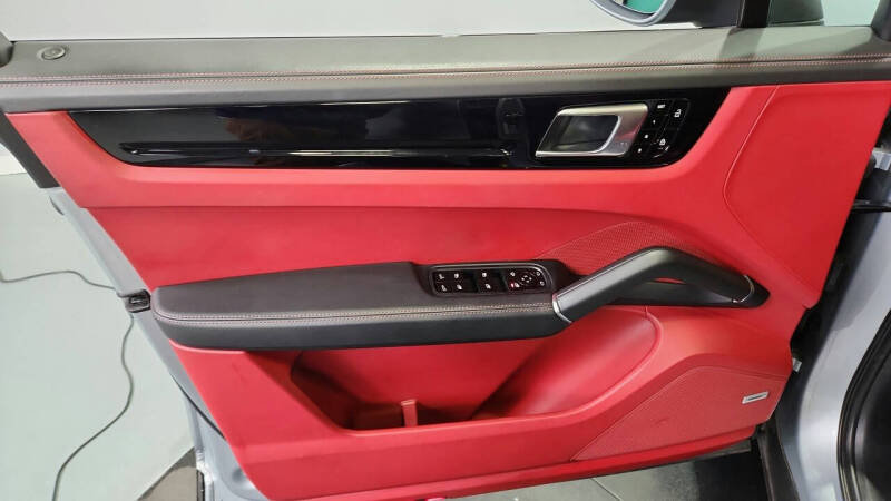 2020 Porsche Cayenne