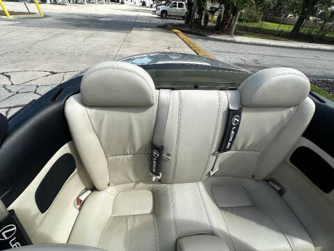 2004 Lexus SC 430