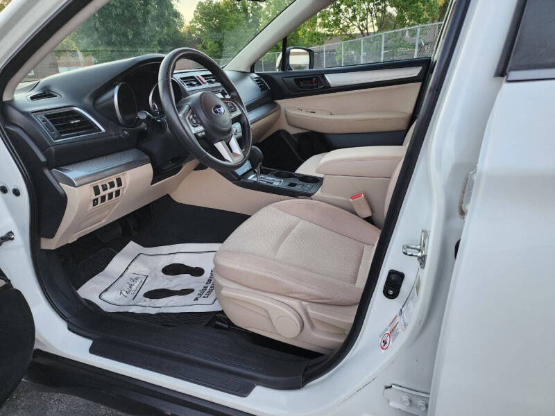 2017 Subaru Outback 2.5i