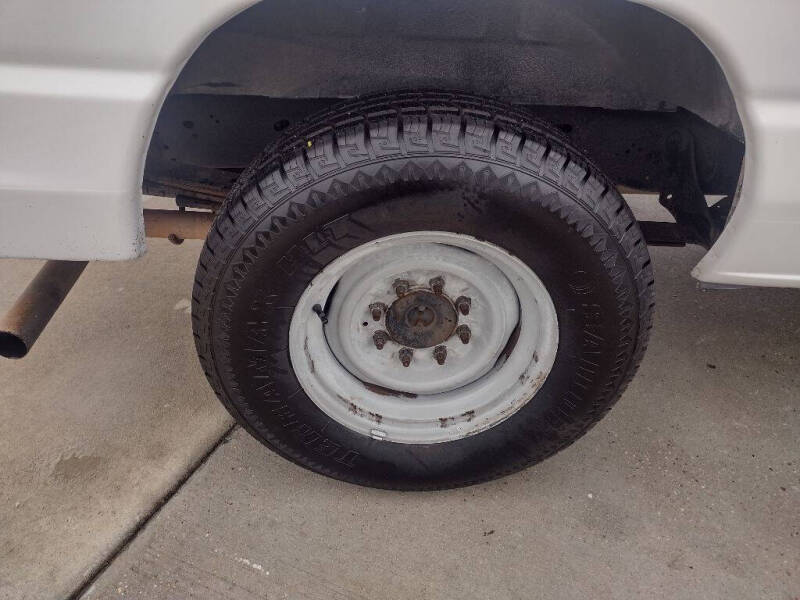 2013 Ford E-Series E-250