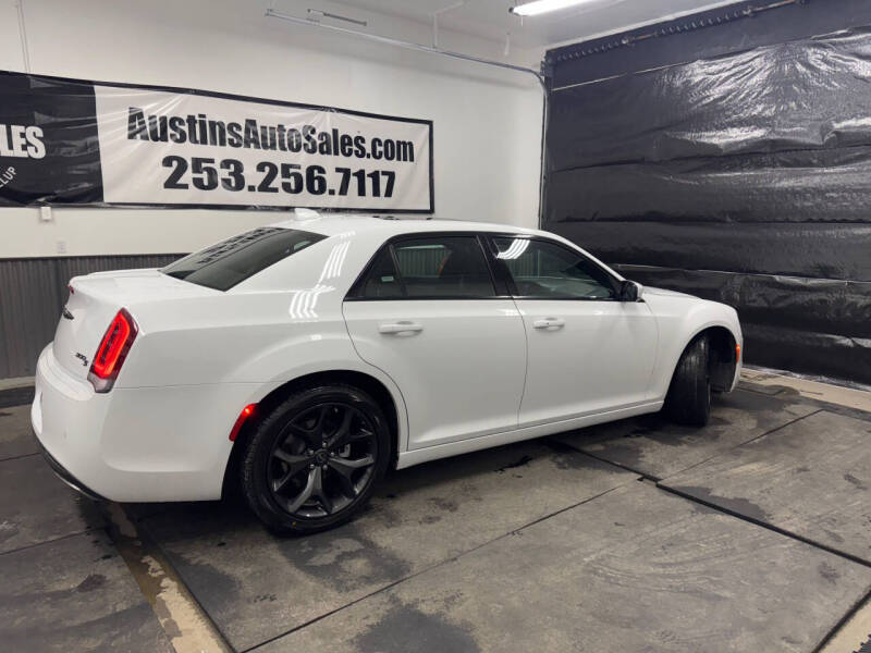 2023 Chrysler 300 S V6