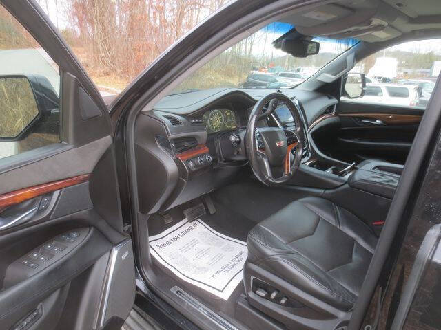 2015 Cadillac Escalade Luxury