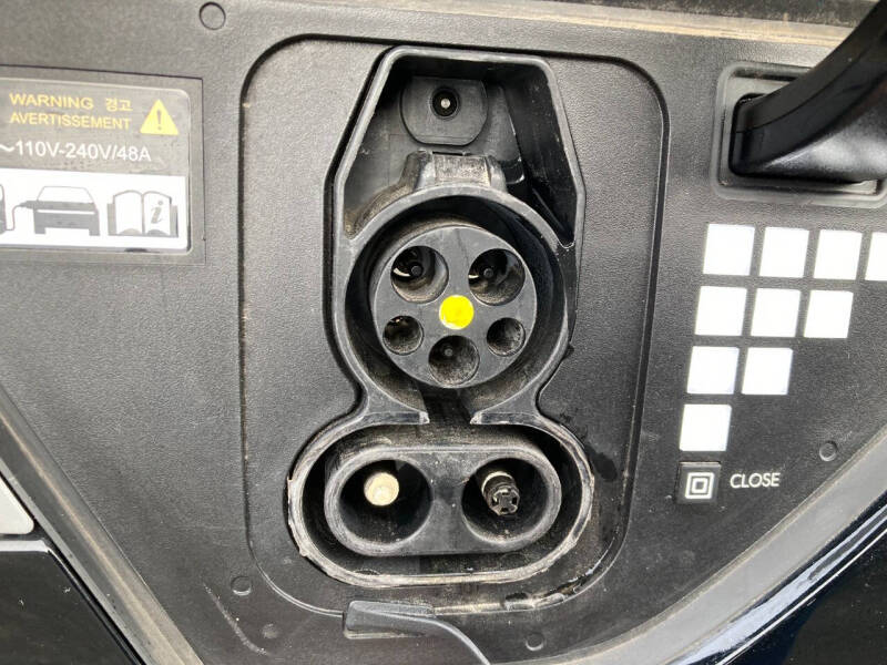 2023 Hyundai Ioniq 5 SE