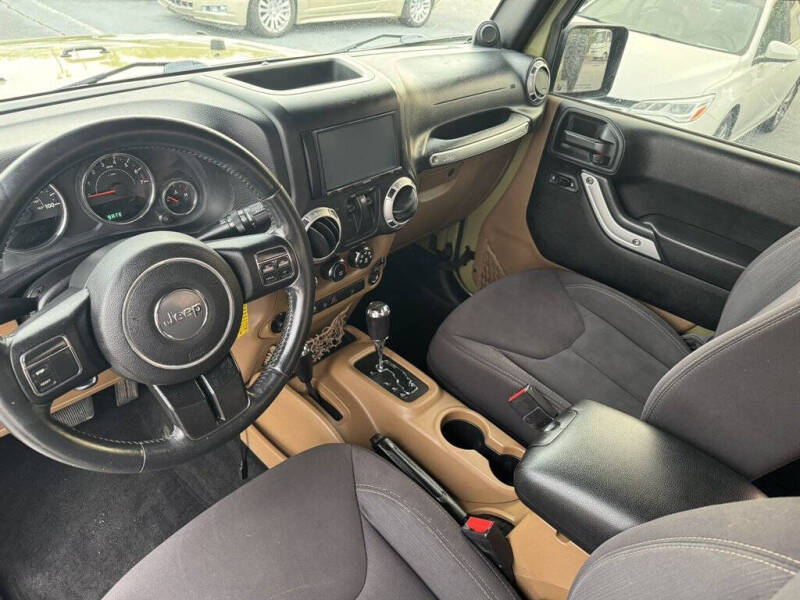 2013 Jeep Wrangler Sahara