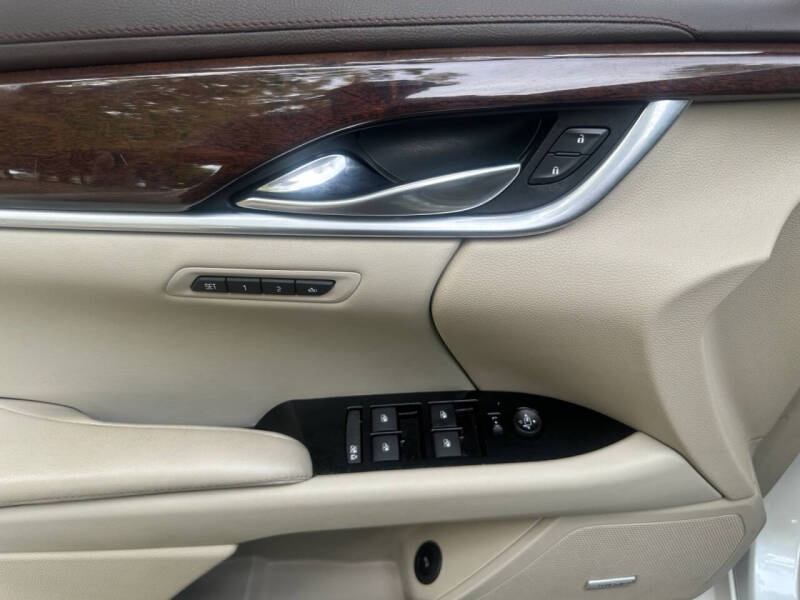 2017 Cadillac XTS Luxury