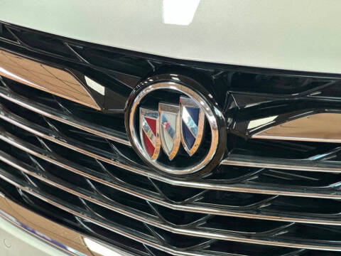 2022 Buick Enclave Essence