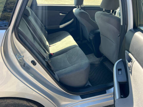 2012 Toyota Prius Two