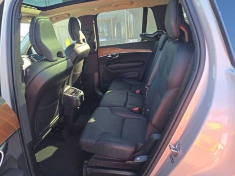 2025 Volvo XC90 B6 Plus Bright Theme 7P