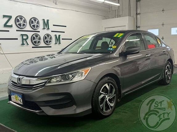 2017 Honda Accord LX's photo