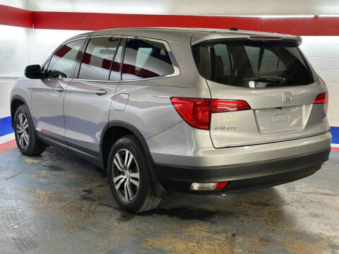 2017 Honda Pilot EX