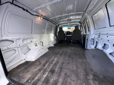 2014 Ford E-Series E-150