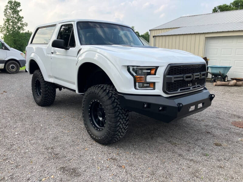 1996 Ford Bronco null photo 2