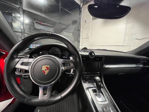 2014 Porsche 911 Carrera 4S