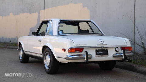 1969 Mercedes-Benz 280-Class