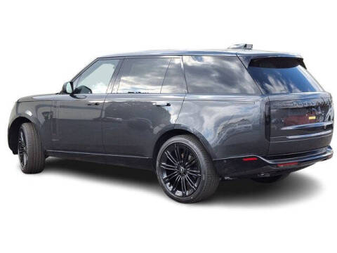 2025 Land Rover Range Rover P530 SE LWB