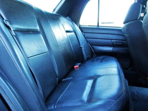 2010 Ford Crown Victoria