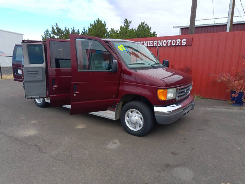 2007 Ford E-Series E-150 XLT