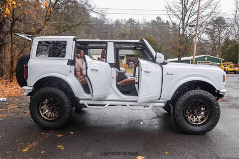 2023 Ford Bronco Outer Banks