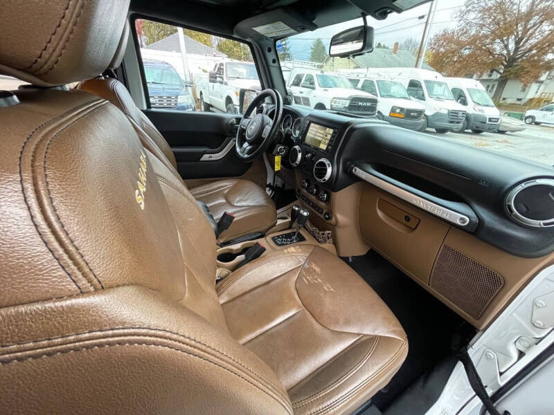 2014 Jeep Wrangler Sahara