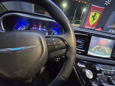 2019 Chrysler Pacifica Hybrid Touring L 35th Anniversary