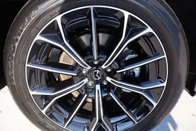 2025 Mazda CX-70 Plug-in Hybrid Premium