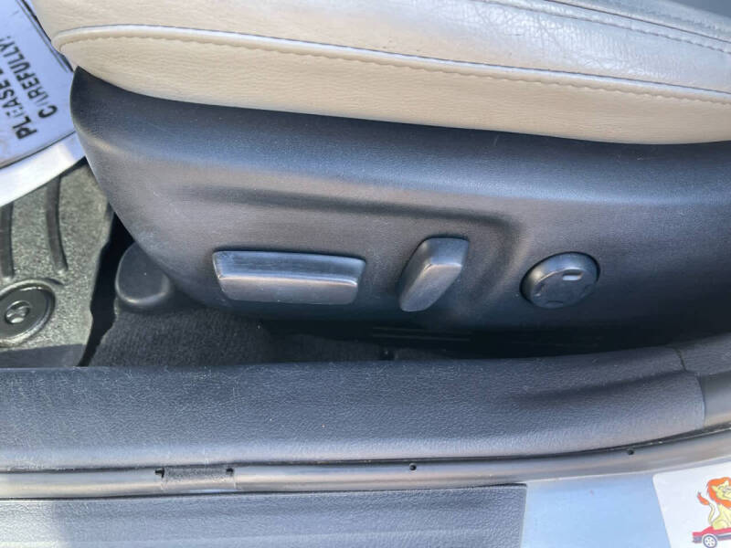 2016 Toyota Avalon XLE Premium