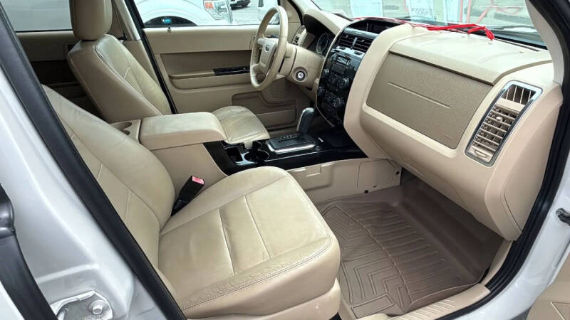 2012 Ford Escape Limited - Photo 13