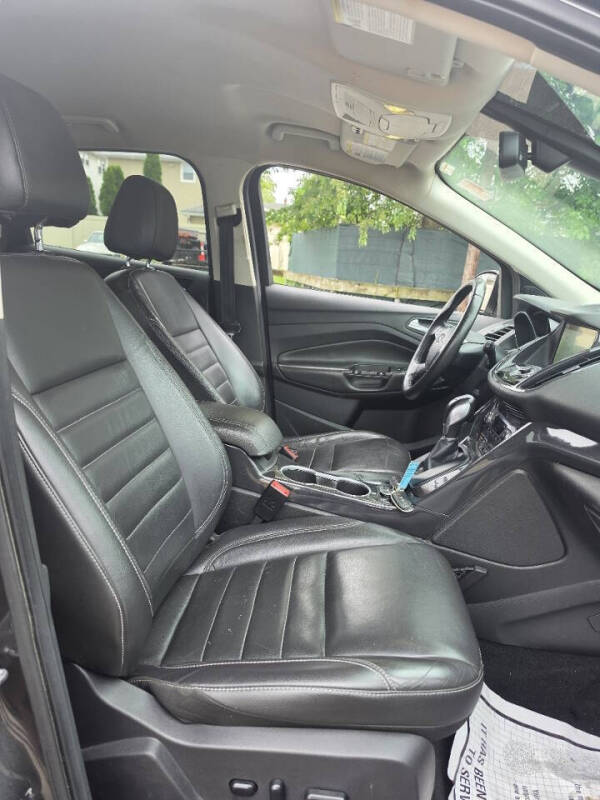 2016 Ford Escape Titanium