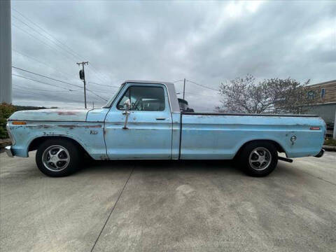 1975 Ford F-100