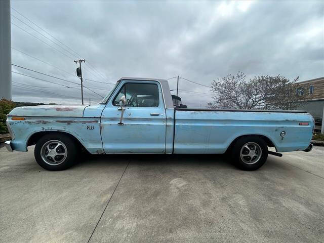 1975 Ford F-100