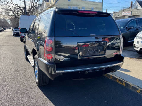 2009 GMC Yukon Denali