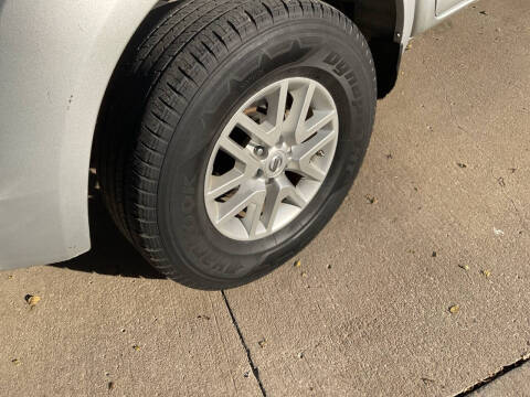 2017 Nissan Frontier SV