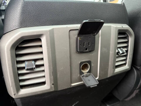 2017 Ford F-350 Super Duty Lariat