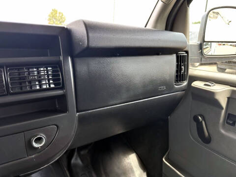 2013 Chevrolet Express 2500