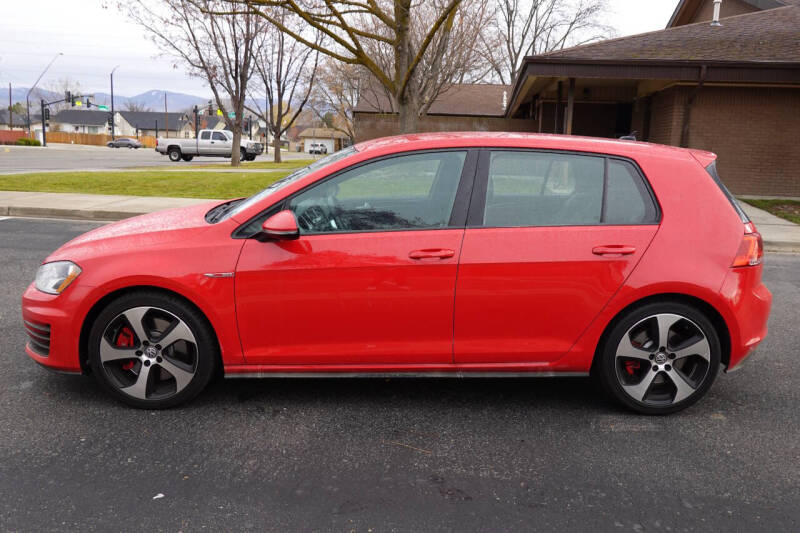 2016 Volkswagen Golf GTI S